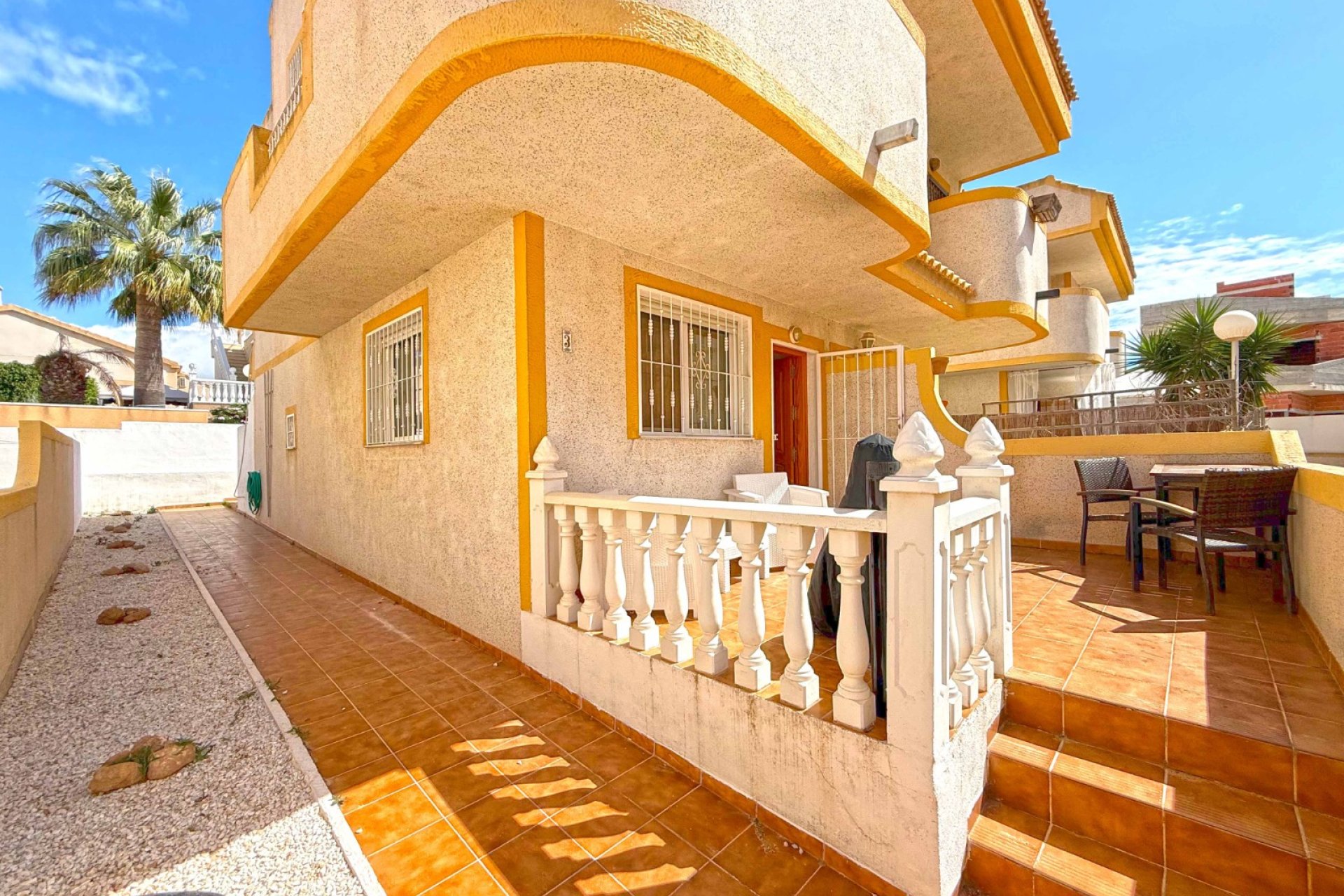 Resale - Villa - Orihuela Costa - Los Altos