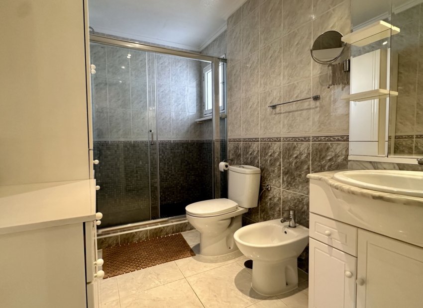 Resale - Villa - Orihuela Costa - Los Altos