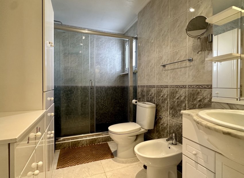 Resale - Villa - Orihuela Costa - Los Altos