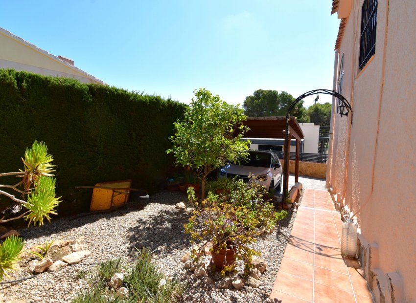 Resale - Villa - Orihuela Costa - Los Balcones