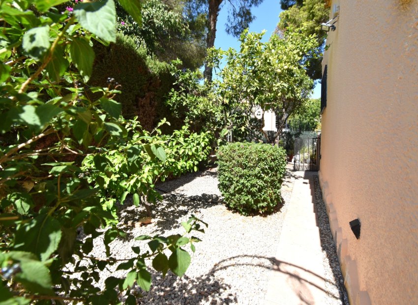 Resale - Villa - Orihuela Costa - Los Balcones