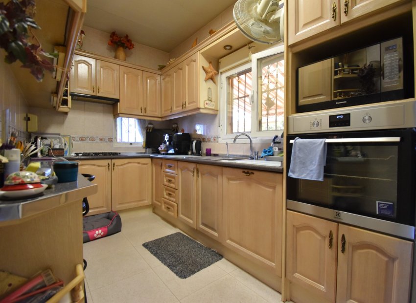 Resale - Villa - Orihuela Costa - Los Balcones