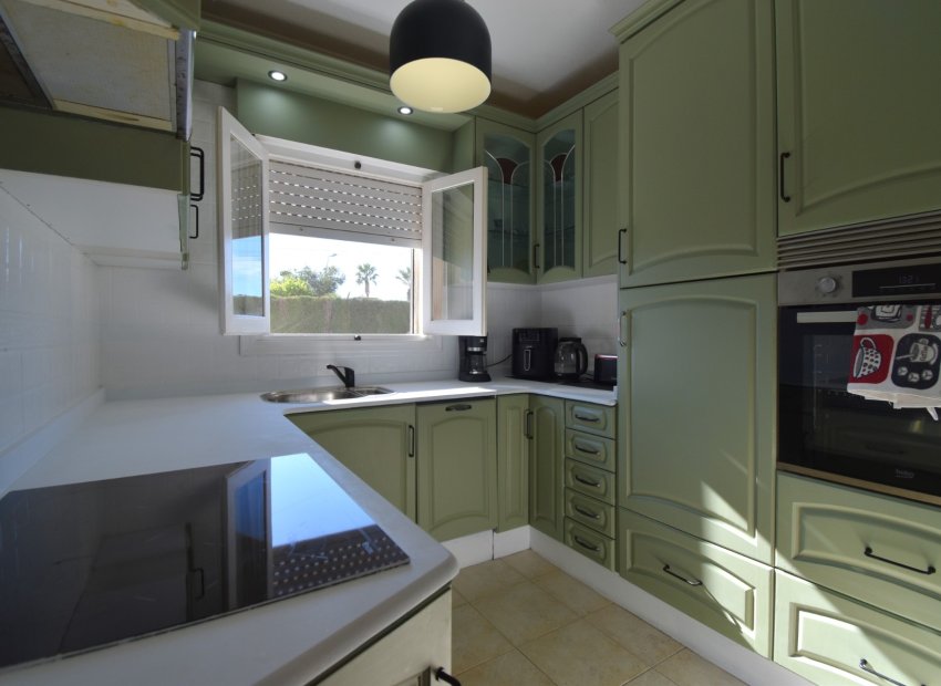 Resale - Villa - Orihuela Costa - Los Balcones