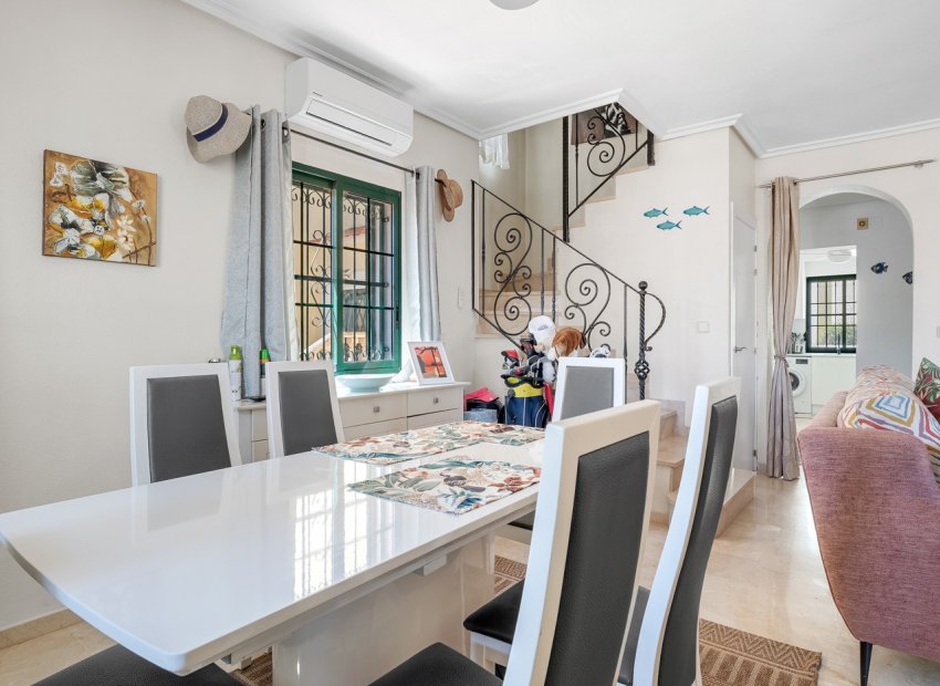 Resale - Villa - Orihuela Costa - Los Dolses