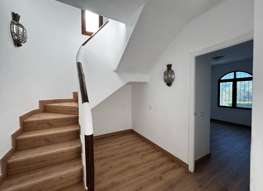 Resale - Villa - Orihuela Costa - Los Dolses