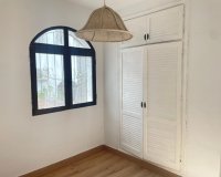 Resale - Villa - Orihuela Costa - Los Dolses