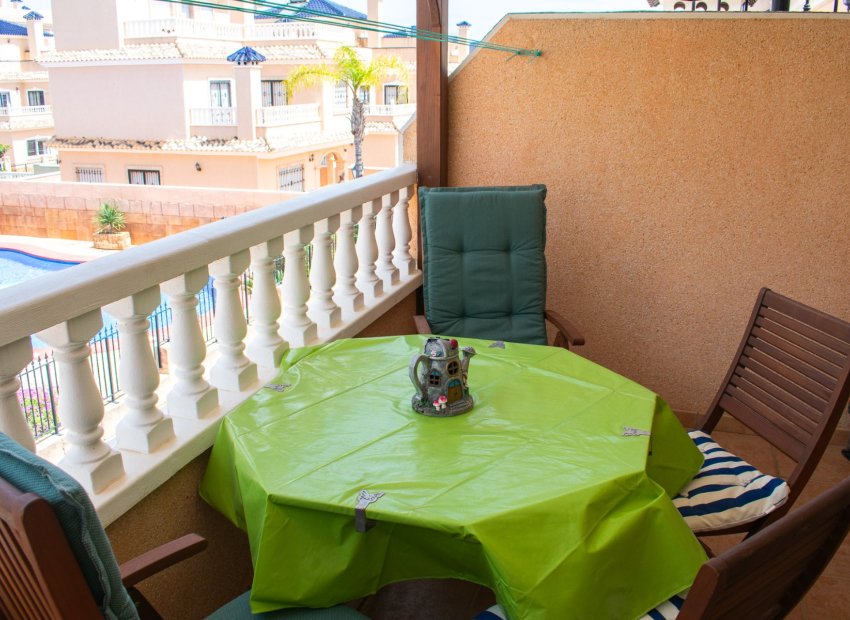 Resale - Villa - Orihuela Costa - Los Dolses