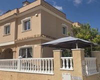 Resale - Villa - Orihuela Costa - Los Dolses