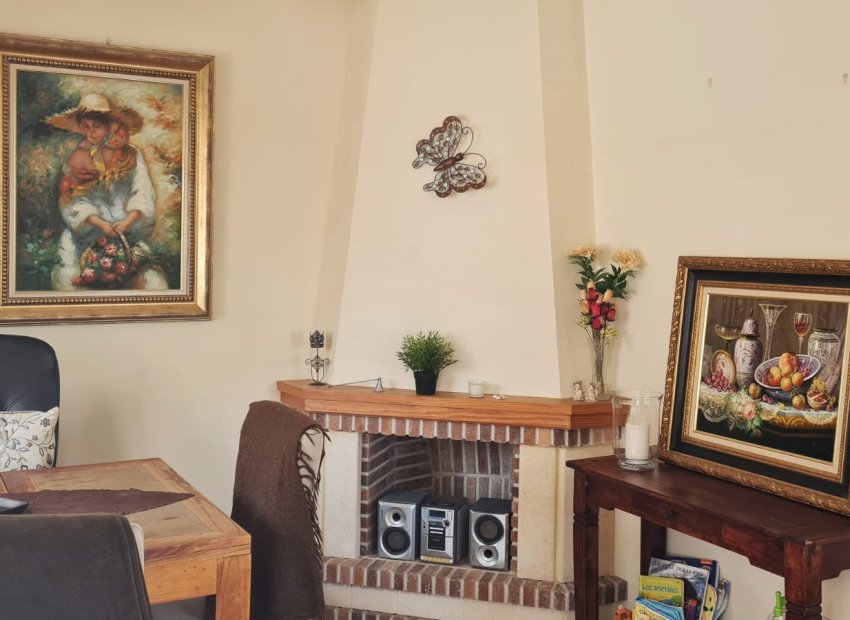 Resale - Villa - Orihuela Costa - Los Dolses