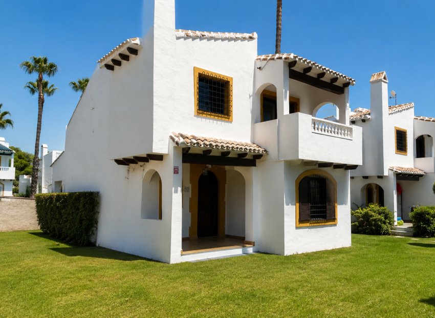 Resale - Villa - Orihuela Costa - Los Dolses