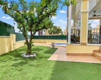 Resale - Villa - Orihuela Costa - Los Dolses