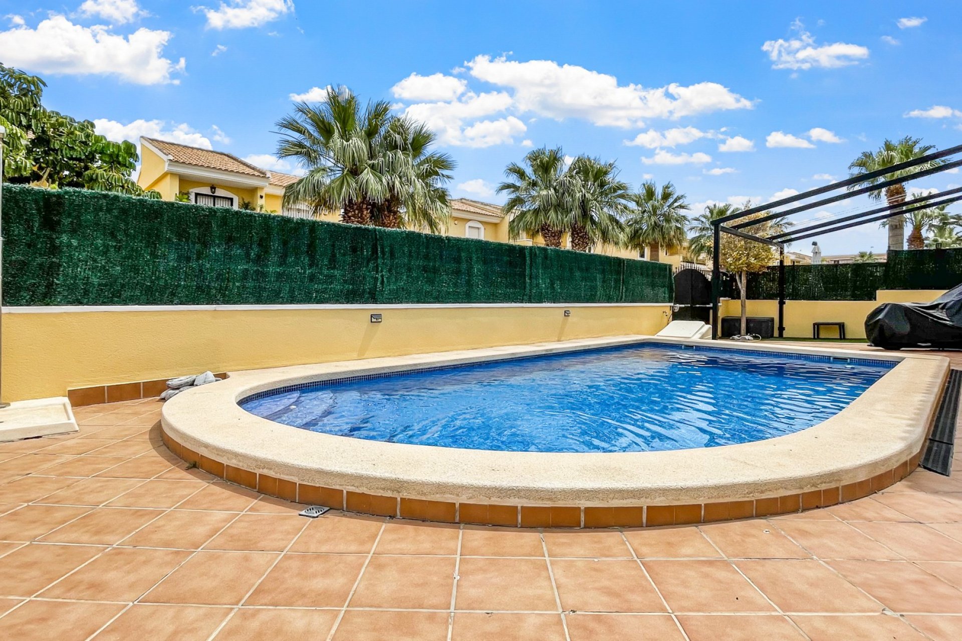 Resale - Villa - Orihuela Costa - Los Dolses