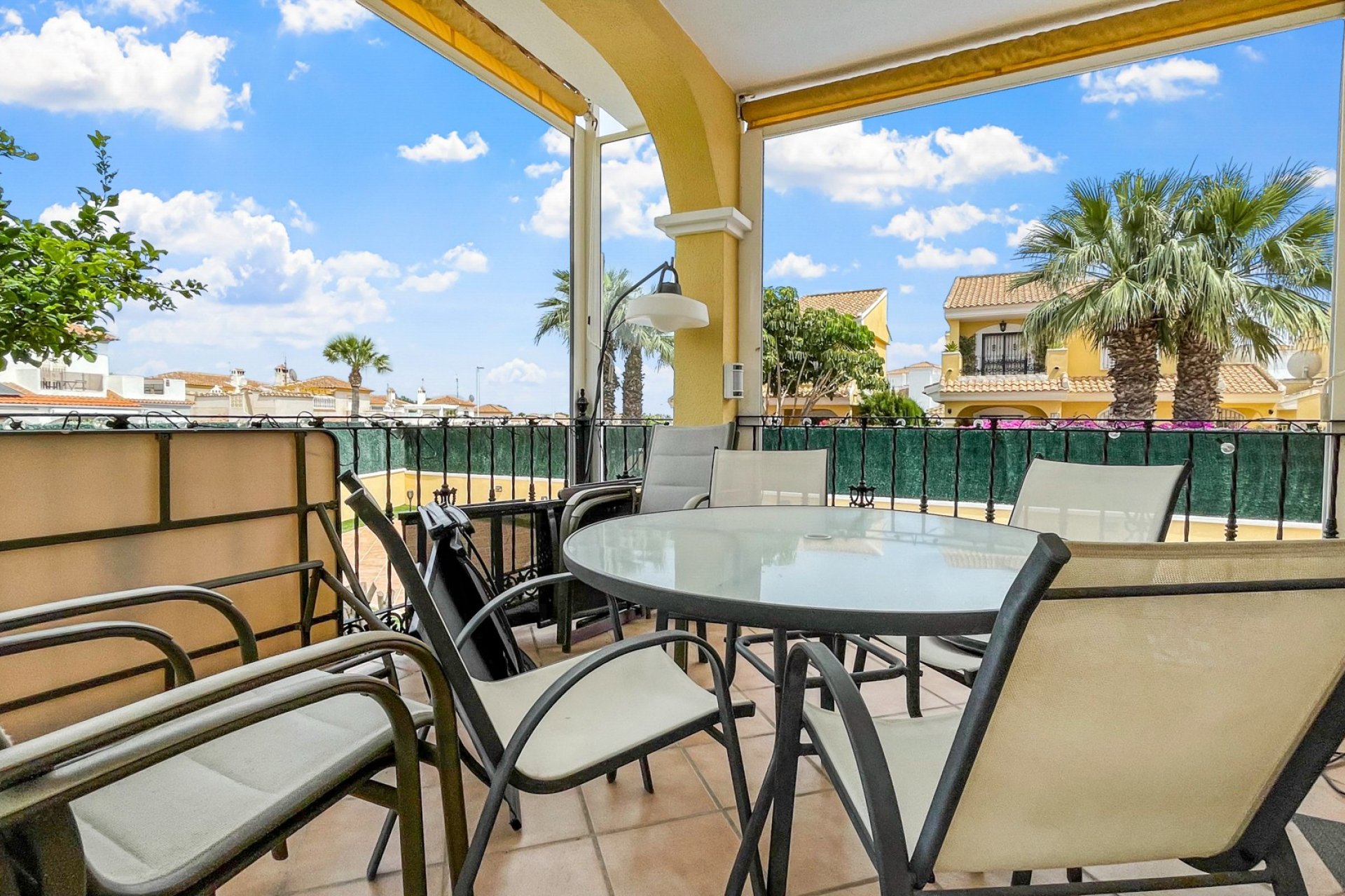Resale - Villa - Orihuela Costa - Los Dolses