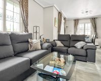 Resale - Villa - Orihuela Costa - Los Dolses