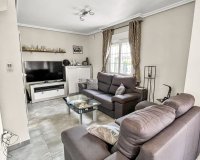 Resale - Villa - Orihuela Costa - Los Dolses