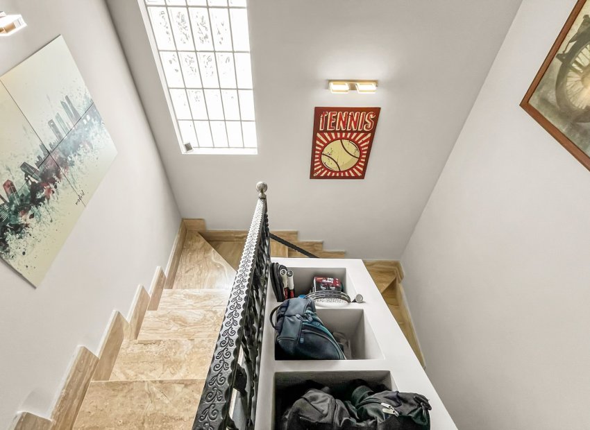 Resale - Villa - Orihuela Costa - Los Dolses