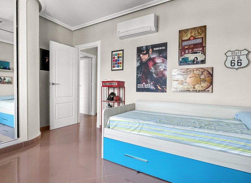 Resale - Villa - Orihuela Costa - Los Dolses