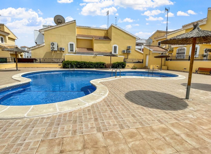 Resale - Villa - Orihuela Costa - Los Dolses
