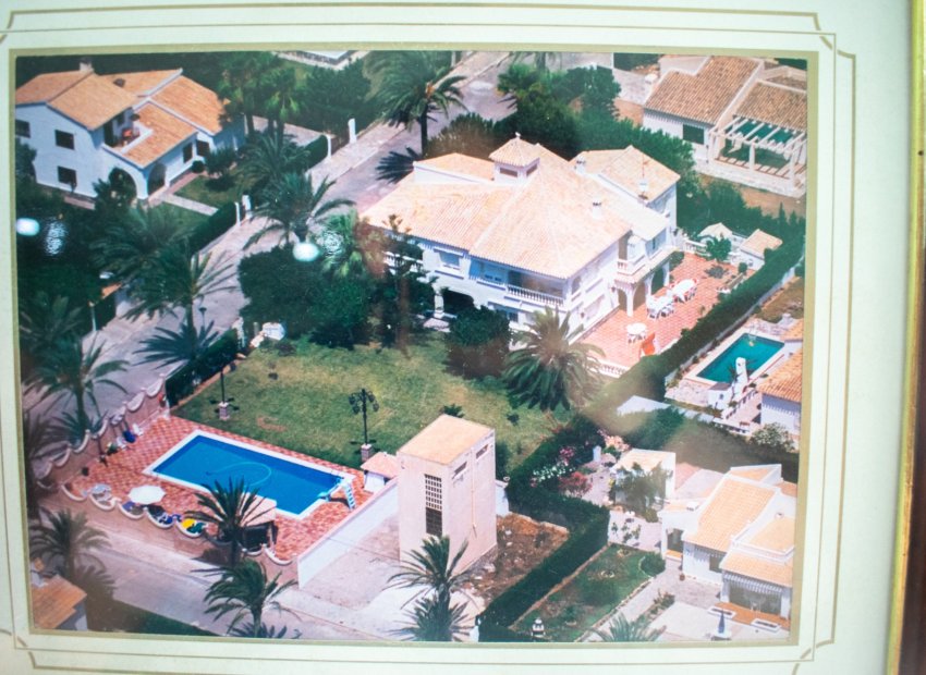 Resale - Villa - Orihuela Costa - MUY CERCA DE LA PLAYA