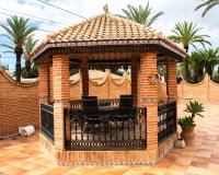 Resale - Villa - Orihuela Costa - MUY CERCA DE LA PLAYA