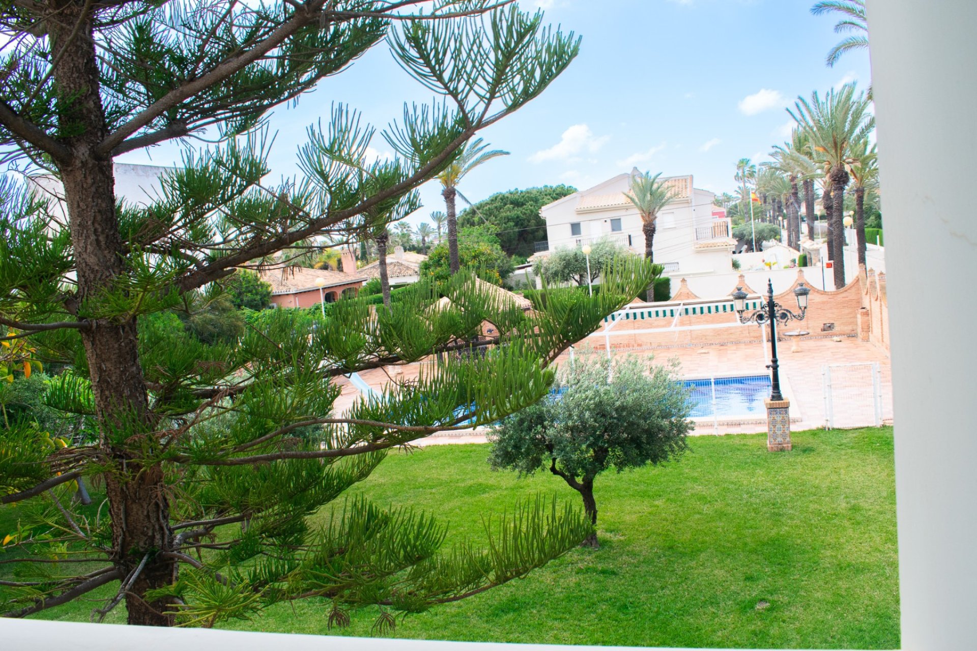 Resale - Villa - Orihuela Costa - MUY CERCA DE LA PLAYA