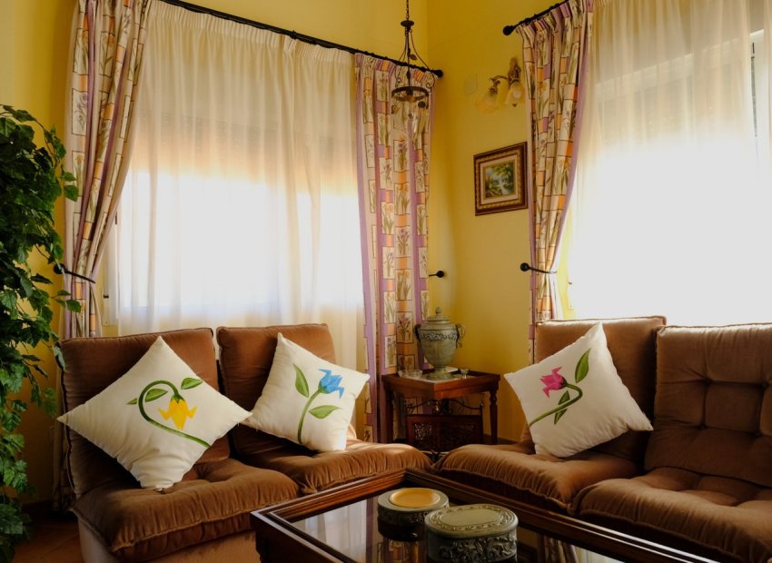 Resale - Villa - Orihuela Costa - Orihuela