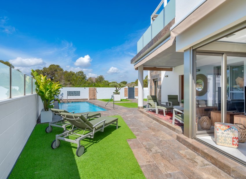 Resale - Villa - Orihuela Costa - Pau 8*