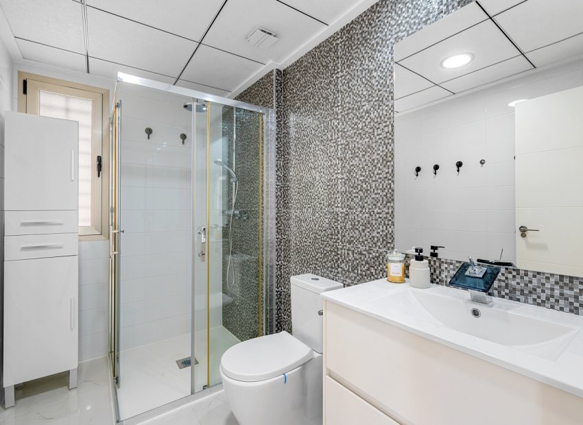 Resale - Villa - Orihuela Costa - Pau 8*