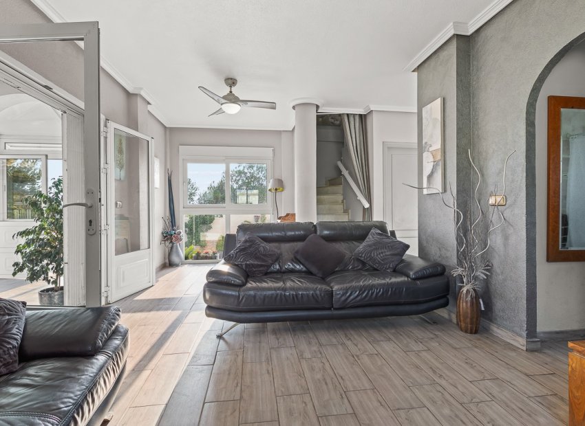 Resale - Villa - Orihuela Costa - Playa Flamenca