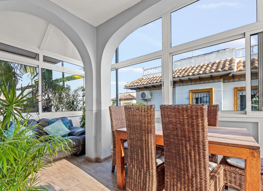 Resale - Villa - Orihuela Costa - Playa Flamenca