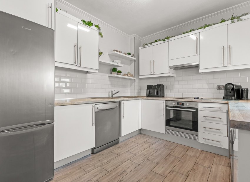 Resale - Villa - Orihuela Costa - Playa Flamenca