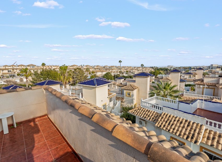 Resale - Villa - Orihuela Costa - Playa Flamenca