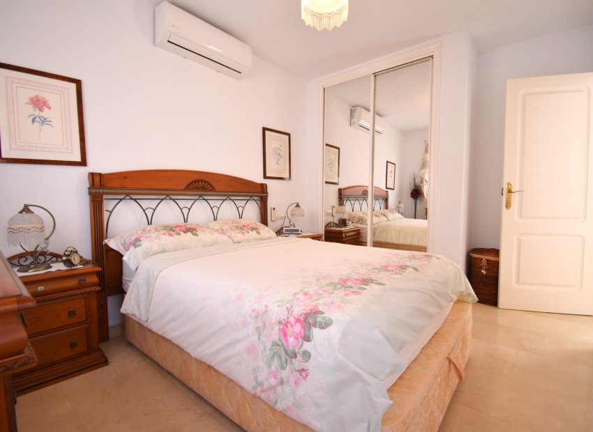 Resale - Villa - Orihuela Costa - Playa Flamenca