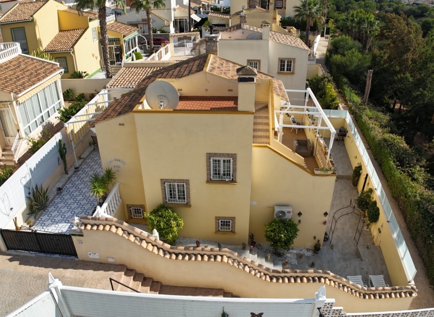 Resale - Villa - Orihuela Costa - Playa Flamenca