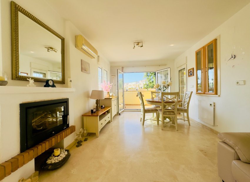 Resale - Villa - Orihuela Costa - Playa Flamenca