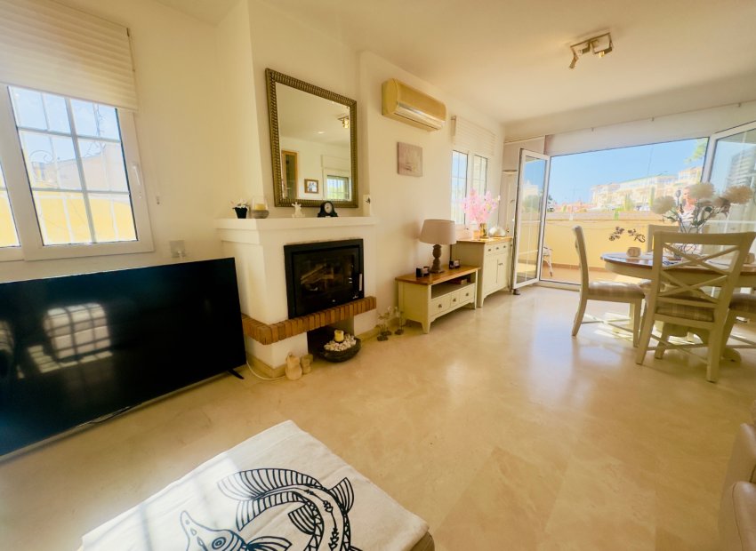 Resale - Villa - Orihuela Costa - Playa Flamenca