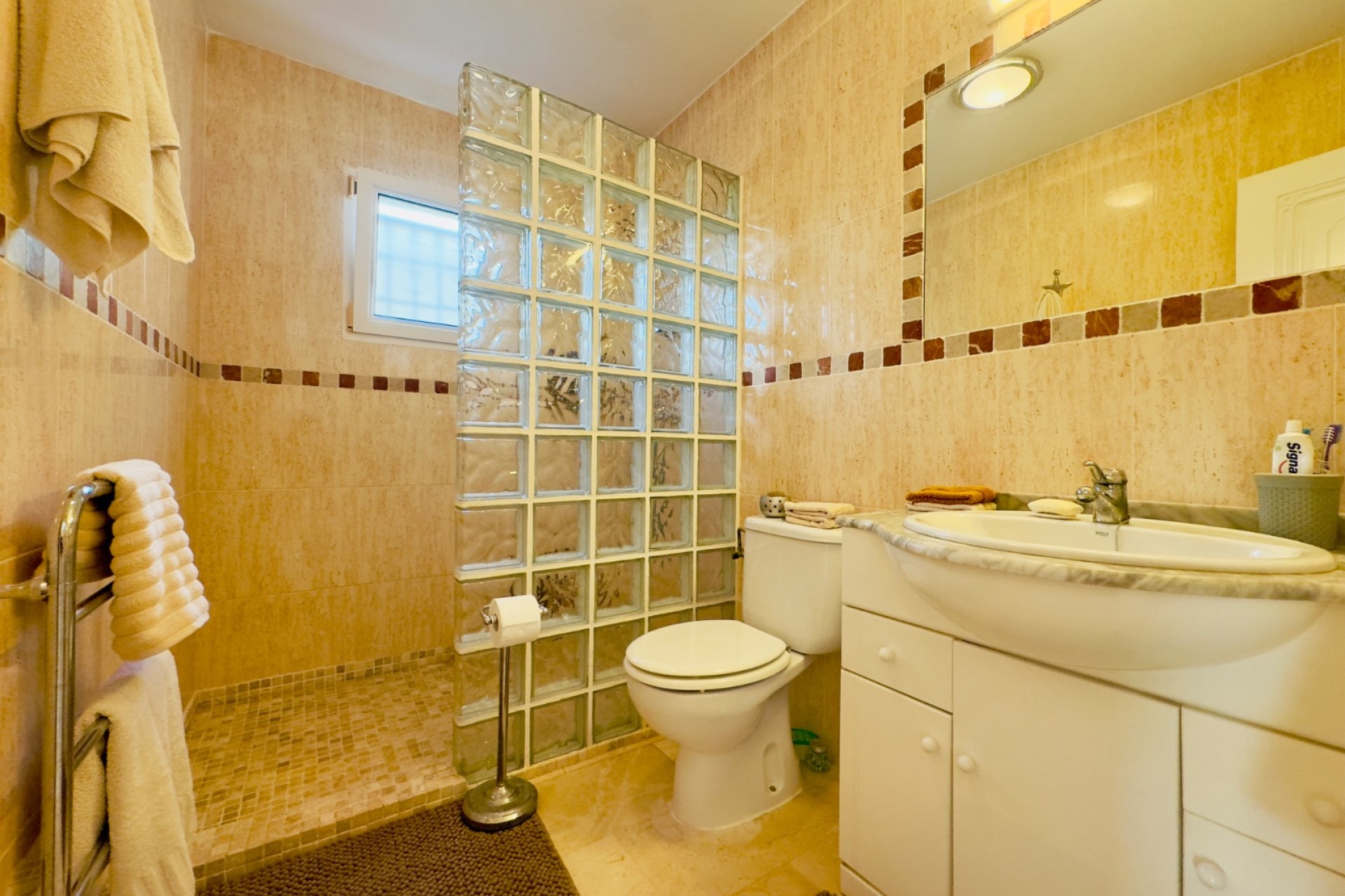 Resale - Villa - Orihuela Costa - Playa Flamenca