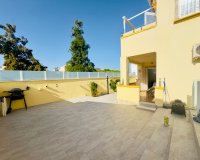 Resale - Villa - Orihuela Costa - Playa Flamenca