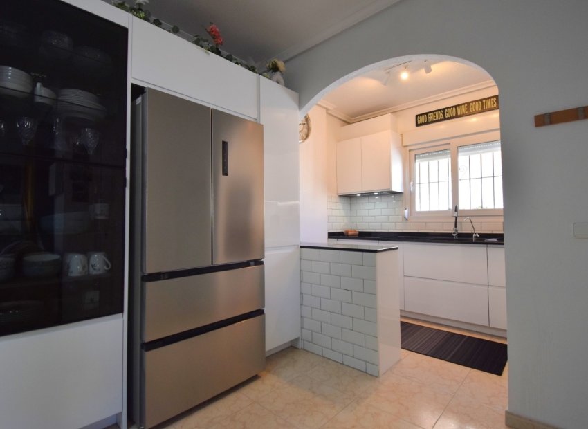 Resale - Villa - Orihuela Costa - Playa Flamenca