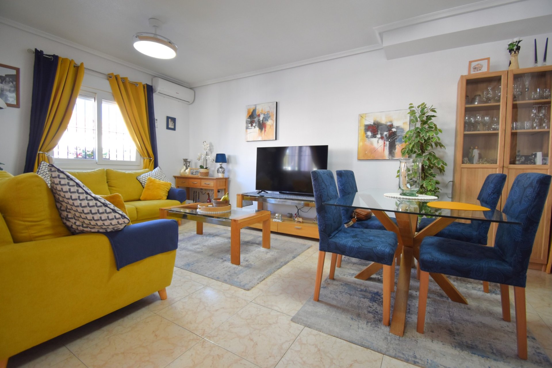 Resale - Villa - Orihuela Costa - Playa Flamenca