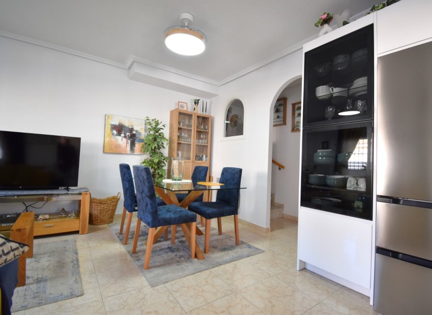 Resale - Villa - Orihuela Costa - Playa Flamenca