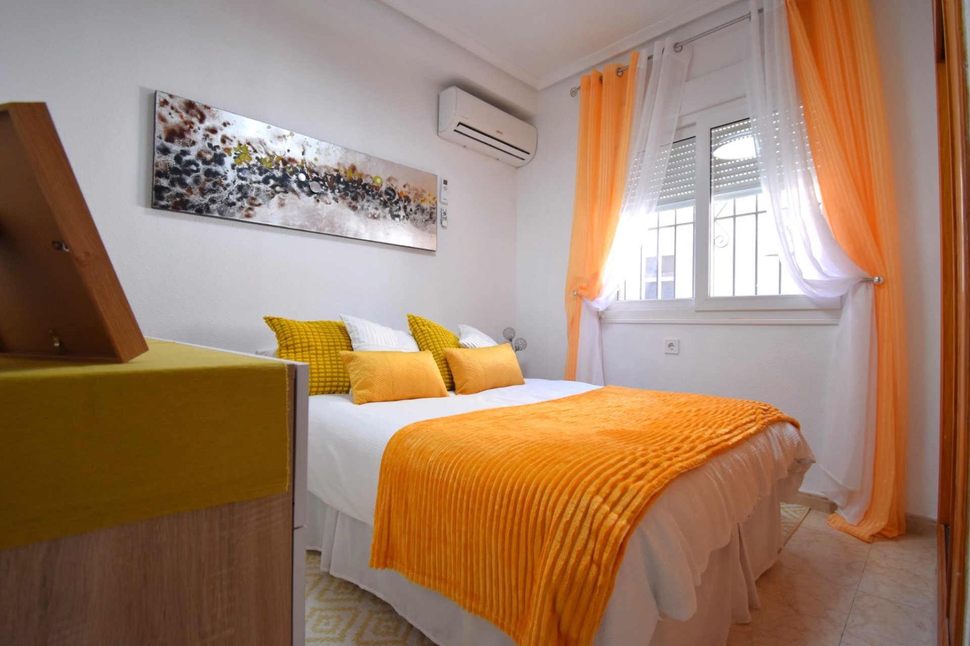 Resale - Villa - Orihuela Costa - Playa Flamenca