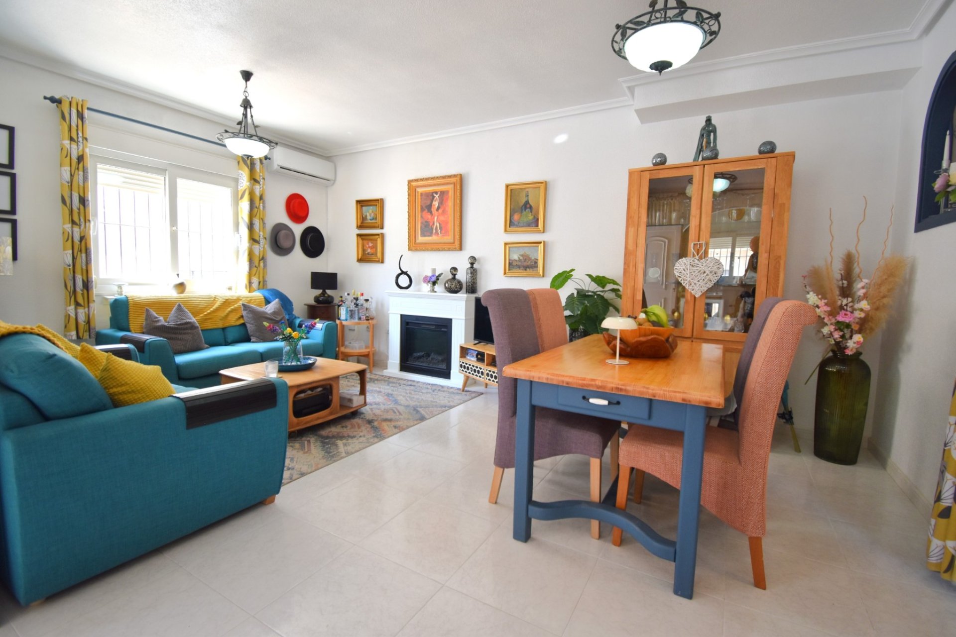 Resale - Villa - Orihuela Costa - Playa Flamenca