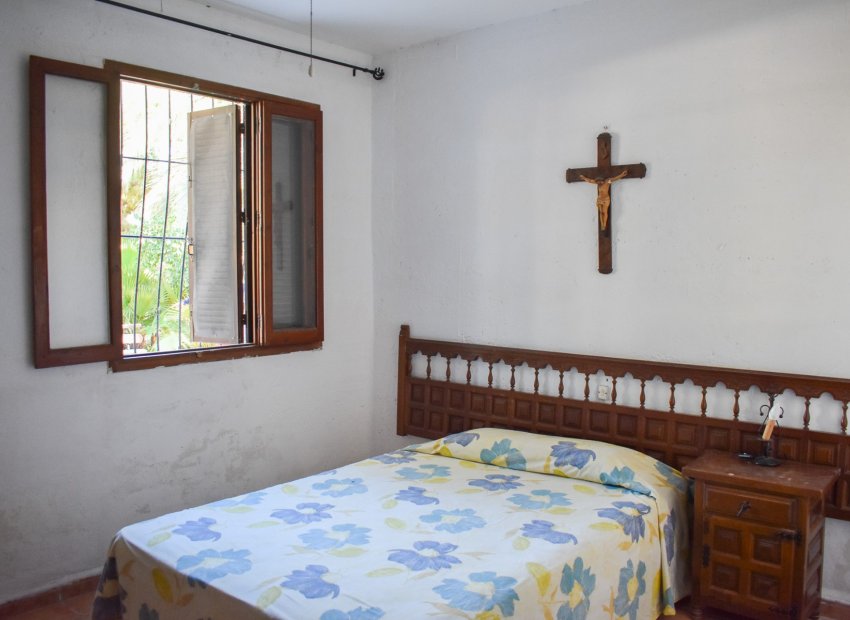 Resale - Villa - Orihuela Costa - Punta Prima