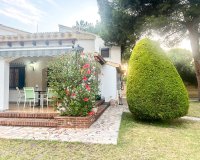 Resale - Villa - Orihuela Costa - Punta Prima