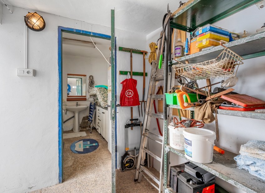 Resale - Villa - Orihuela Costa - Punta Prima