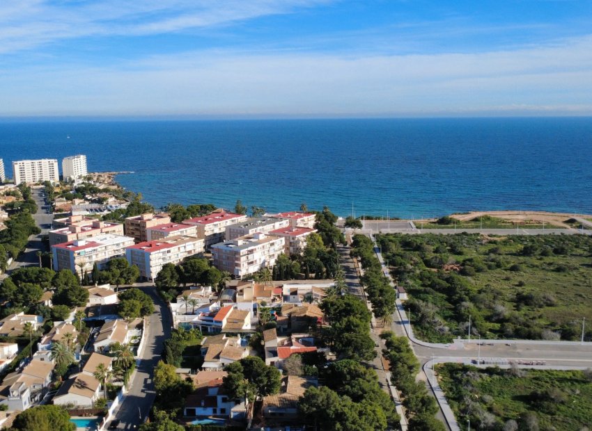 Resale - Villa - Orihuela Costa - Punta Prima