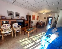 Resale - Villa - Orihuela Costa - Punta Prima