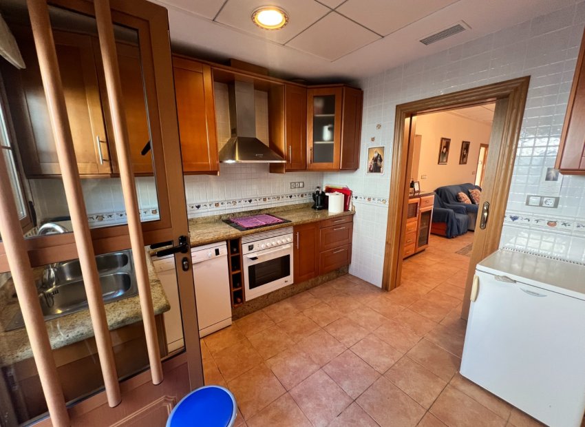 Resale - Villa - Orihuela Costa - Punta Prima