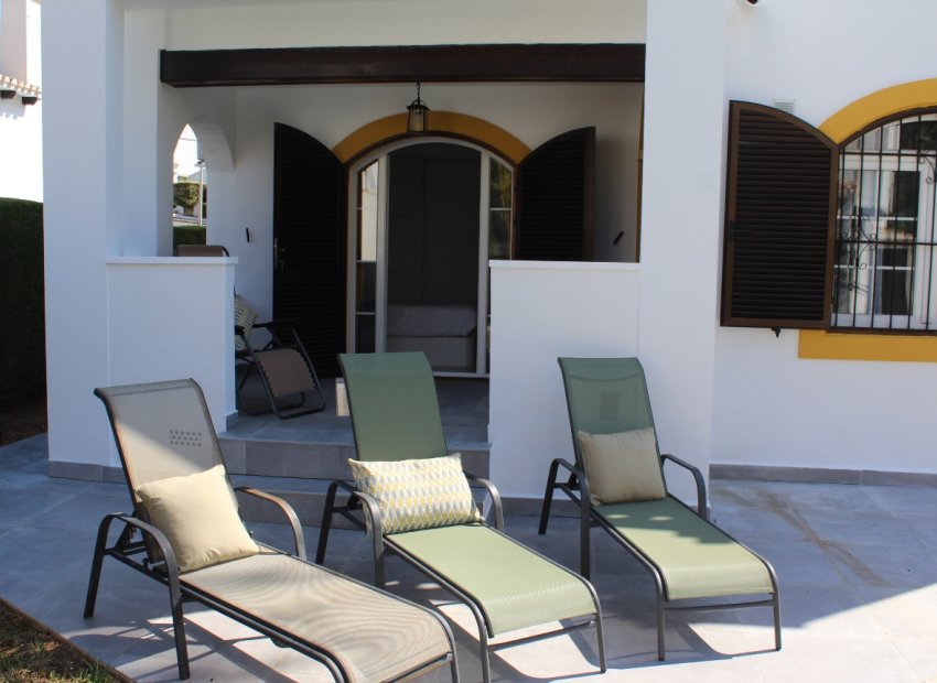 Resale - Villa - Orihuela Costa - Villamartin Fortuna